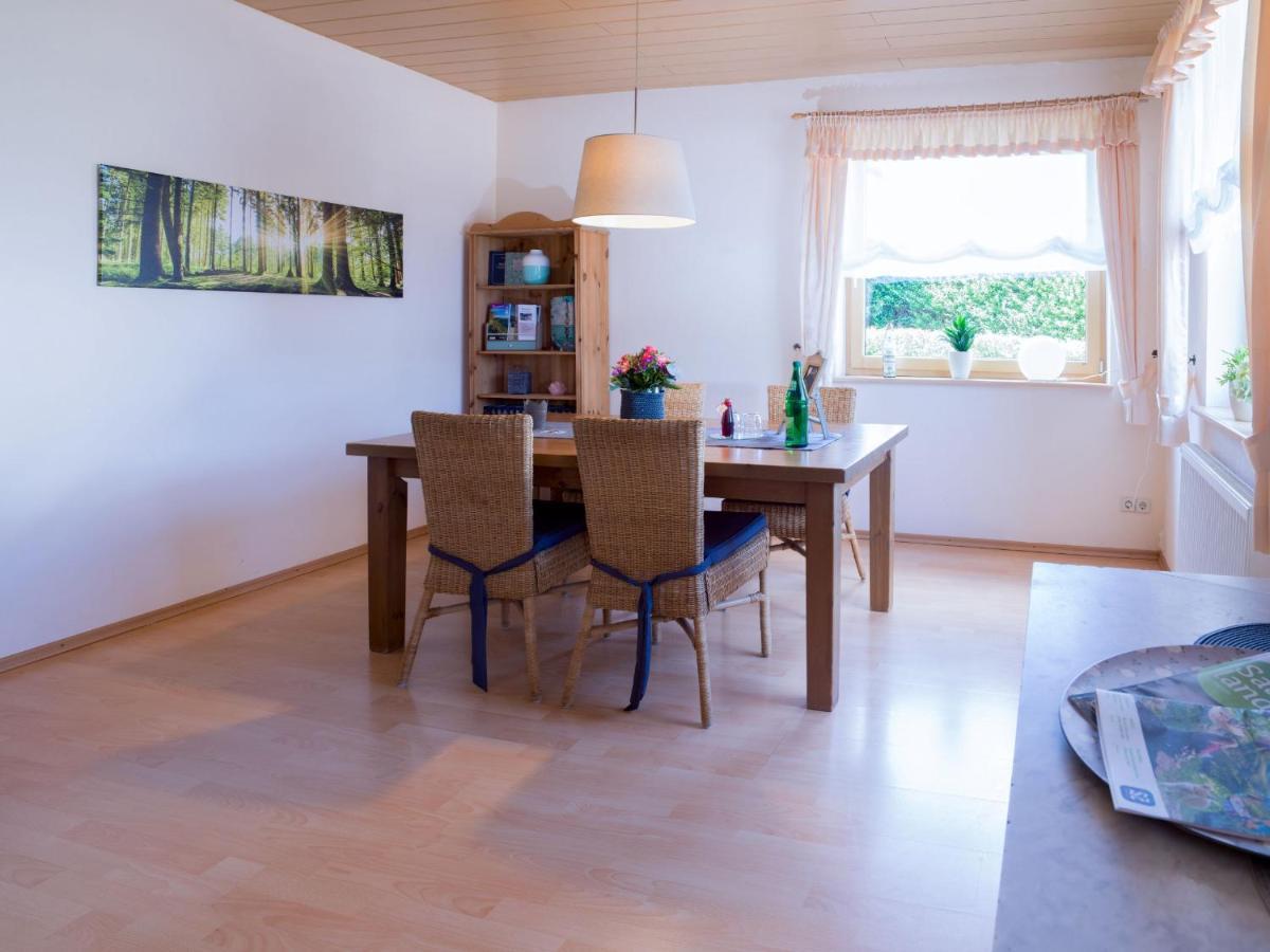 Ferienwohnung Am Gaesschen ลอสไฮม์ ภายนอก รูปภาพ